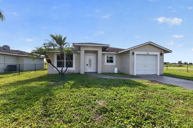 138 Dabou Loop, Belle Glade