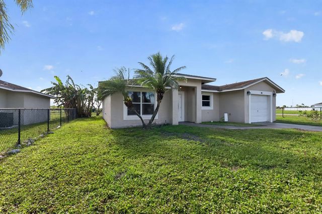 3 of 29 - 138 Dabou Loop, Belle Glade, FL