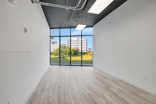 4 of 35 - 21290 Biscayne #205, Aventura, FL