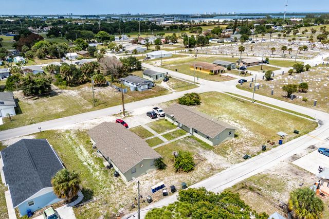 2 of 62 - 1205 Ave K, Fort Pierce, FL