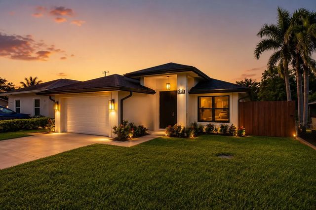 2 of 27 - 4944 Mcconnell Street, Lake Worth, FL