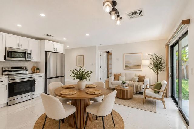 4 of 27 - 4944 Mcconnell Street, Lake Worth, FL