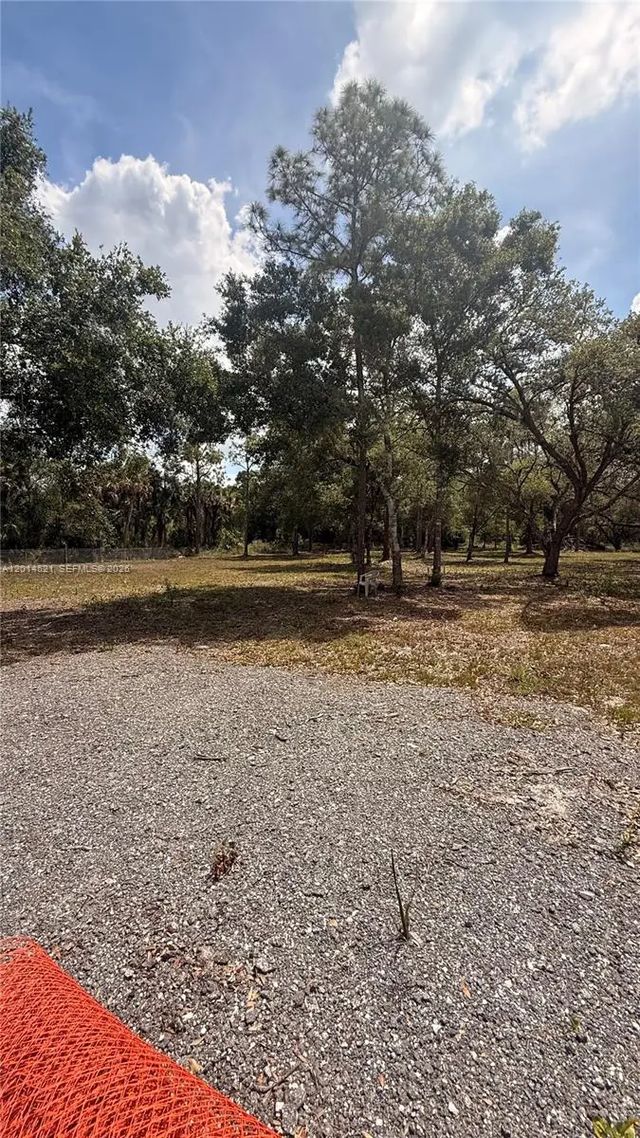 4 of 8 - 465 S Estribo Street, Clewiston, FL