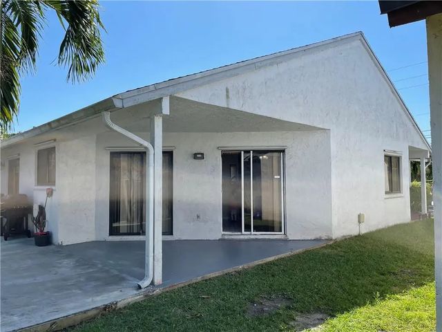 3 of 18 - 1231 Sw 112th Avenue, Pembroke Pines, FL