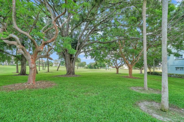 2 of 24 - 3005 Portofino Isle #n2, Coconut Creek, FL