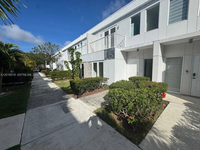 4 of 39 - 13724 Sw 259th Street, Homestead, FL