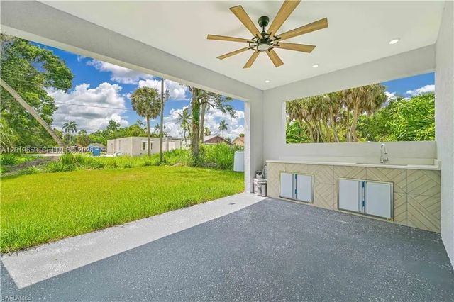 3 of 29 - 2223 Carver Avenue, , FL