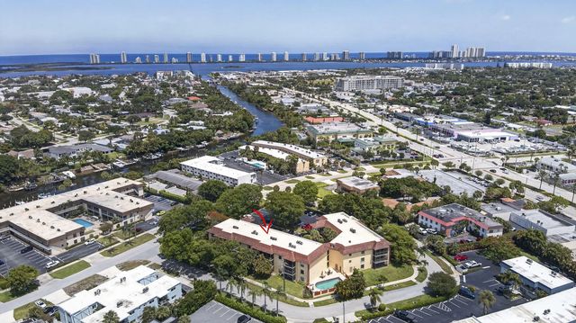 2 of 55 - 327 Southwind Drive #203, North Palm Beach, FL