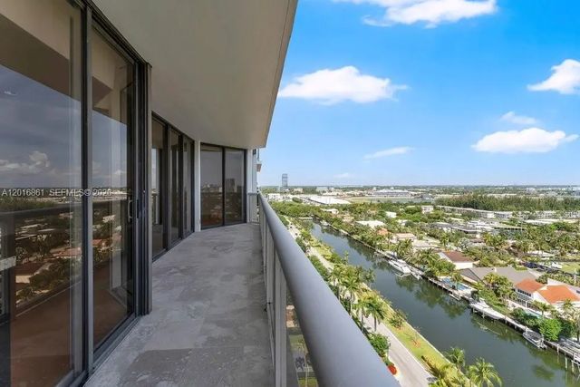 4 of 41 - 3600 Yacht Club Drive #1801, Aventura, FL