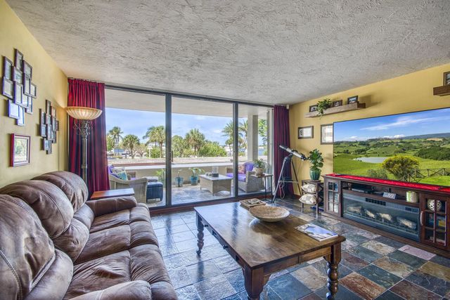 5 of 30 - 136 Lakeshore Drive #211, North Palm Beach, FL