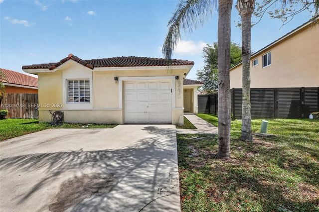 8061 Nw 197th Street, Hialeah