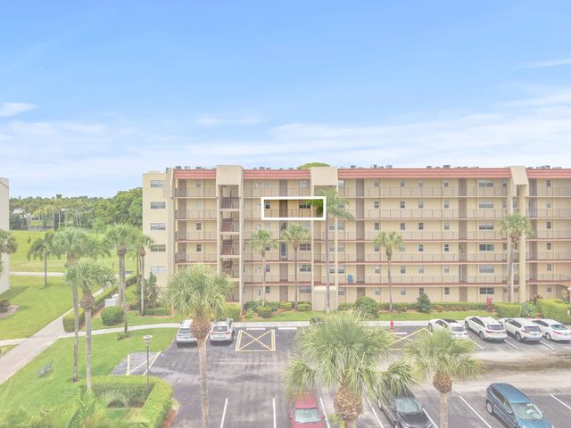 3755 Via Poinciana #502, Lake Worth