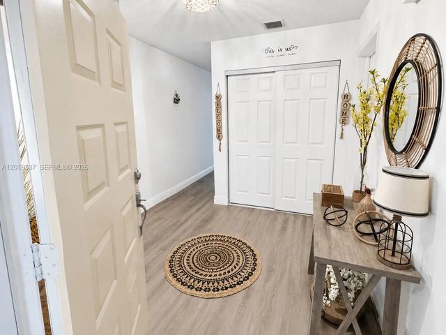 2 of 28 - 11913 Donlin Drive, Wellington, FL
