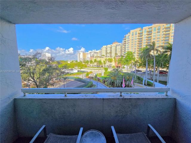 5 of 20 - 2670 E Sunrise Boulevard #315, Fort Lauderdale, FL
