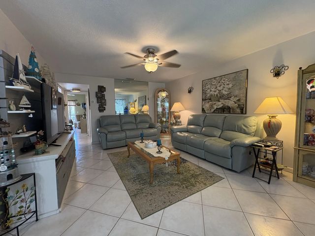 3 of 32 - 175 Bedford #g, West Palm Beach, FL