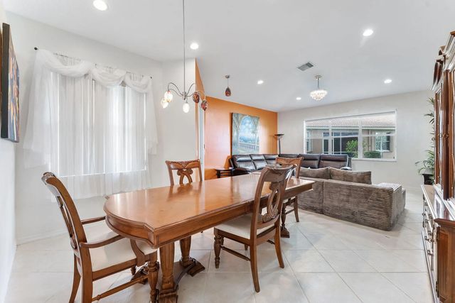 5 of 36 - 8541 Water Cay, West Palm Beach, FL