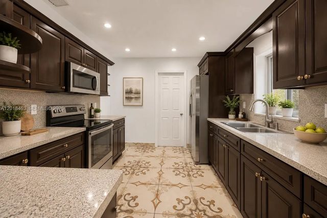 4 of 23 - 15725 Sw 102nd Place, Miami, FL