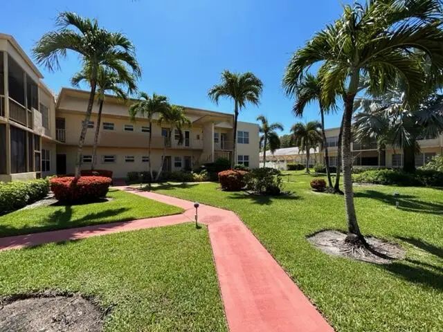 1250 Atlantic Shores Boulevard #105, Hallandale Beach