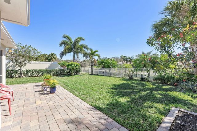 4 of 27 - 8210 Saint Johns Court, Wellington, FL