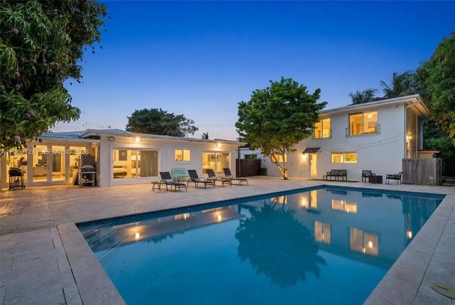 3758 Prairie Avenue, Miami Beach