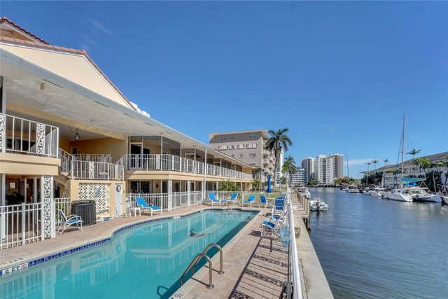 2864 Ne 33rd Court #105, Fort Lauderdale