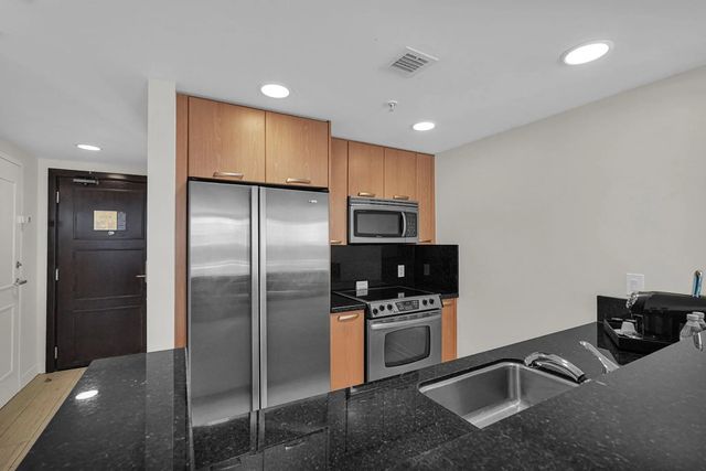 5 of 65 - 505 N Fort Lauderdale Beach Boulevard #713, Fort Lauderdale, FL