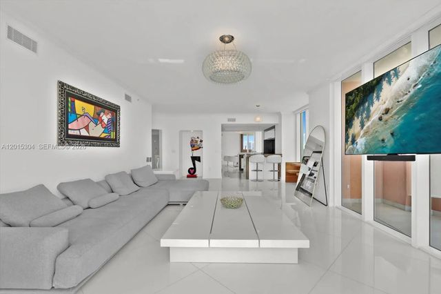 3 of 30 - 17875 Collins Avenue #1101, Sunny Isles Beach, FL