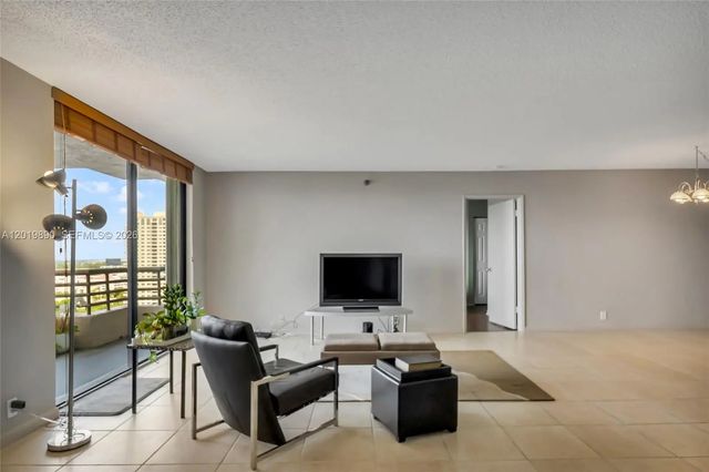 3 of 34 - 3300 Ne 191st Street #lp04, Aventura, FL