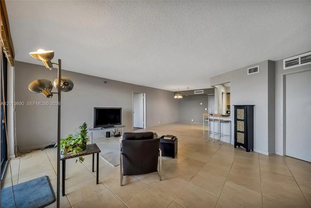 4 of 34 - 3300 Ne 191st Street #lp04, Aventura, FL