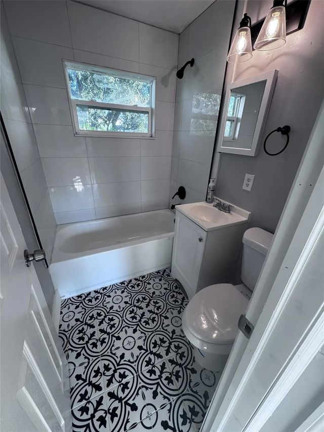 Photo of 704 S Main Avenue, Lake Placid FL