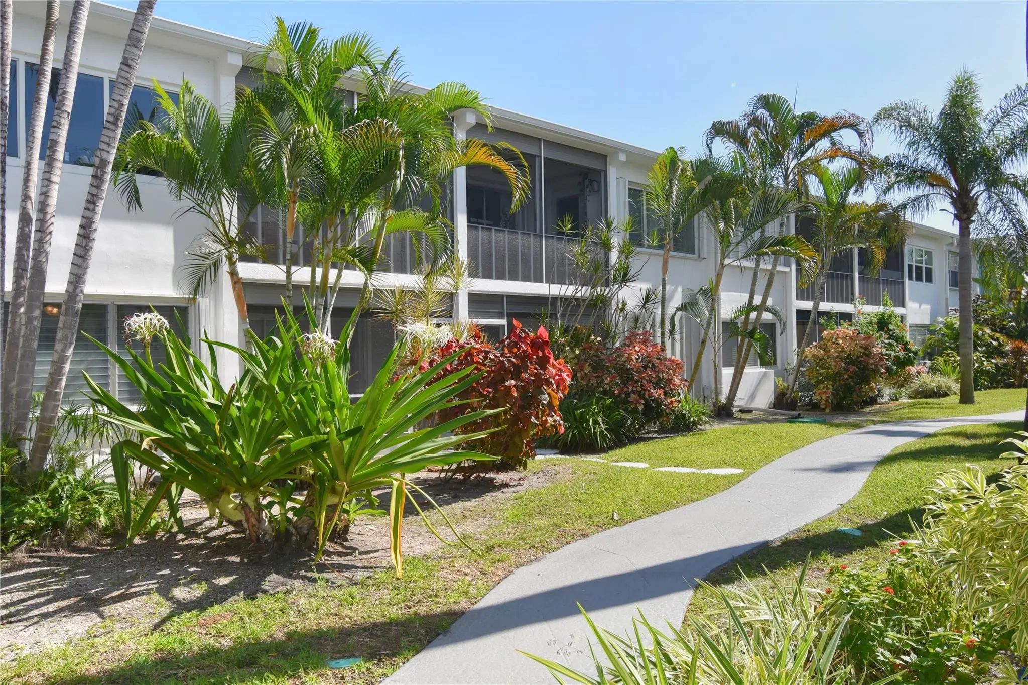 2161 Ne 42nd Court #114, Lighthouse Point
