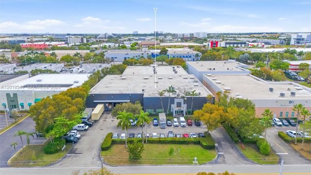 2 of 39 - 10880 Nw 30th Street, Doral, FL