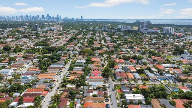 4 of 50 - 3297 Sw 26th Street, Miami, FL