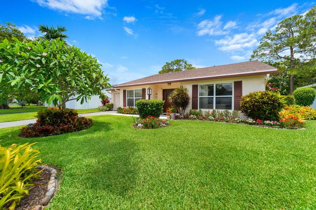 6303 Silver Moon Lane, Greenacres