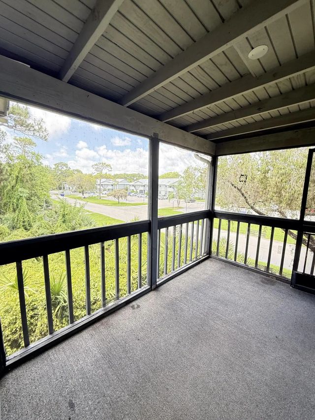 4 of 28 - 8228 Se Croft Circle #j-8, Hobe Sound, FL