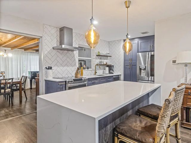 532 Foresteria Drive, West Palm Beach