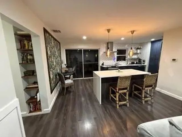 2 of 30 - 532 Foresteria Drive, West Palm Beach, FL