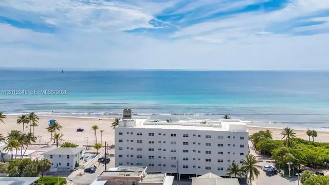 901 S Surf Road #404, Hollywood