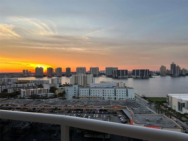5 of 85 - 18201 Collins Avenue #1901, Sunny Isles Beach, FL