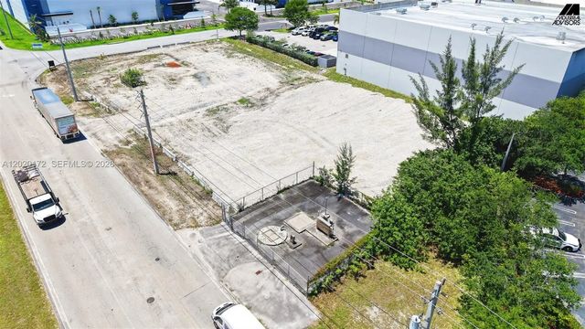 5 of 15 - 11501 Nw 124th Street, Medley, FL