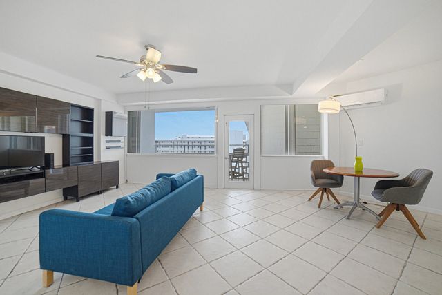 5 of 31 - 1900 S Ocean Drive #1706, Fort Lauderdale, FL