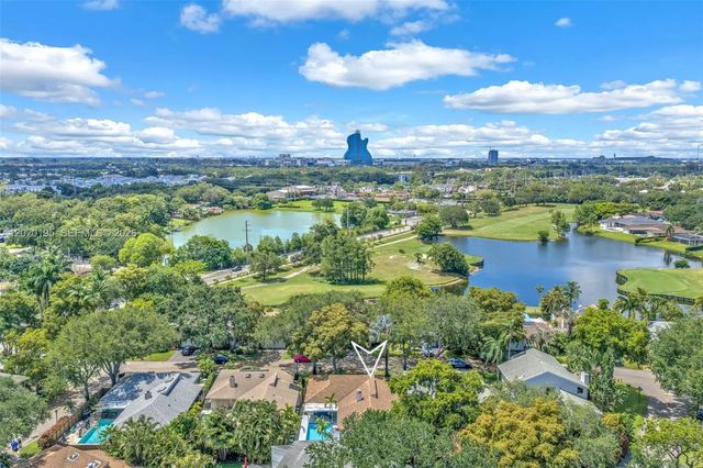 2 of 32 - 136 Greens Road, Hollywood, FL