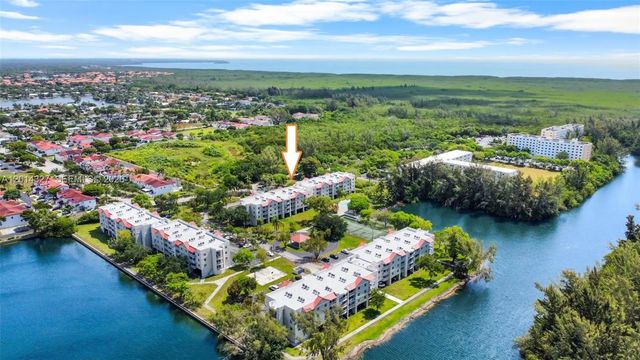 4 of 28 - 8200 Sw 210th Street #103, Cutler Bay, FL