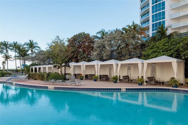4 of 36 - 3001 S Ocean Drive #727, Hollywood, FL