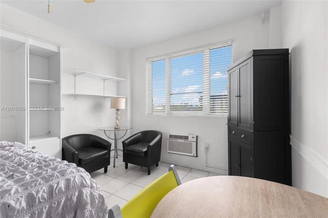 3 of 22 - 255 W 24th Street #432, Miami Beach, FL