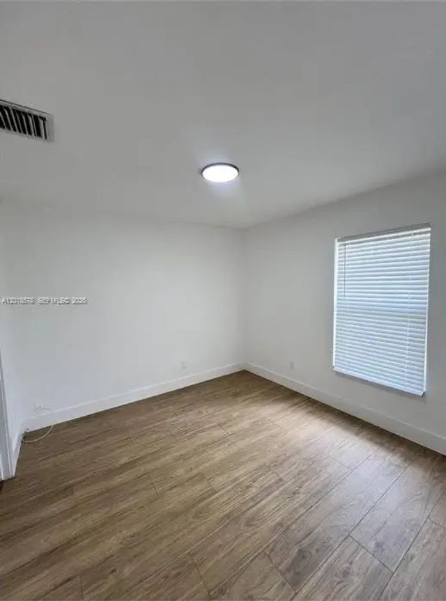 5 of 11 - 201-205 Nw 30th Avenue, Pompano Beach, FL