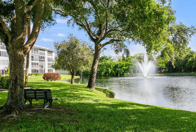 2502 Antigua Terrace #f4, Coconut Creek