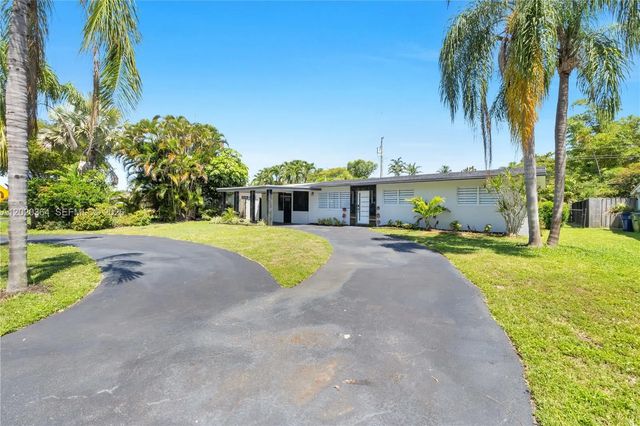 5 of 24 - 317 Nw 27th Street, Wilton Manors, FL