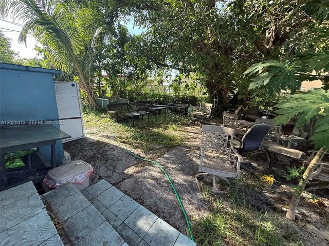 4 of 36 - 688 Sw 7th Terrace, Dania Beach, FL
