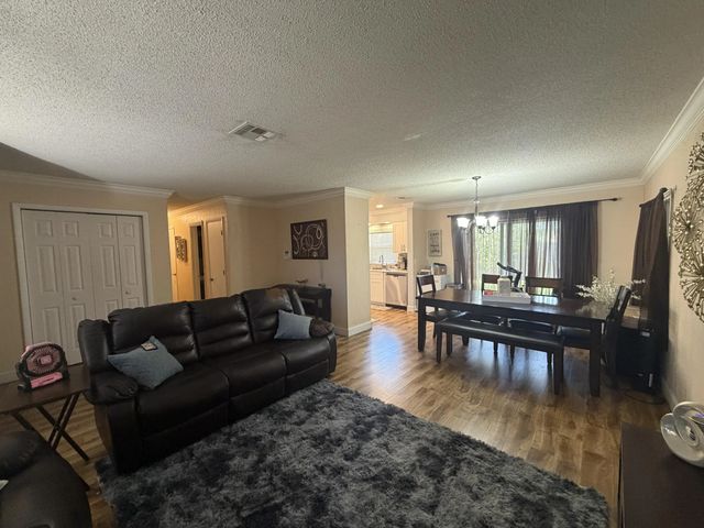 3 of 28 - 4351 Nw 32nd Court, Lauderdale Lakes, FL